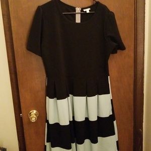 3XL Black and Mint Amelia